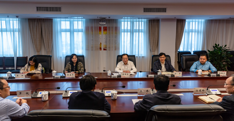 江西省纪委常委庄国良一行来校调研